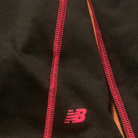Women’s New Balance Pullover 1/2 Zip - Picture 2 of 5